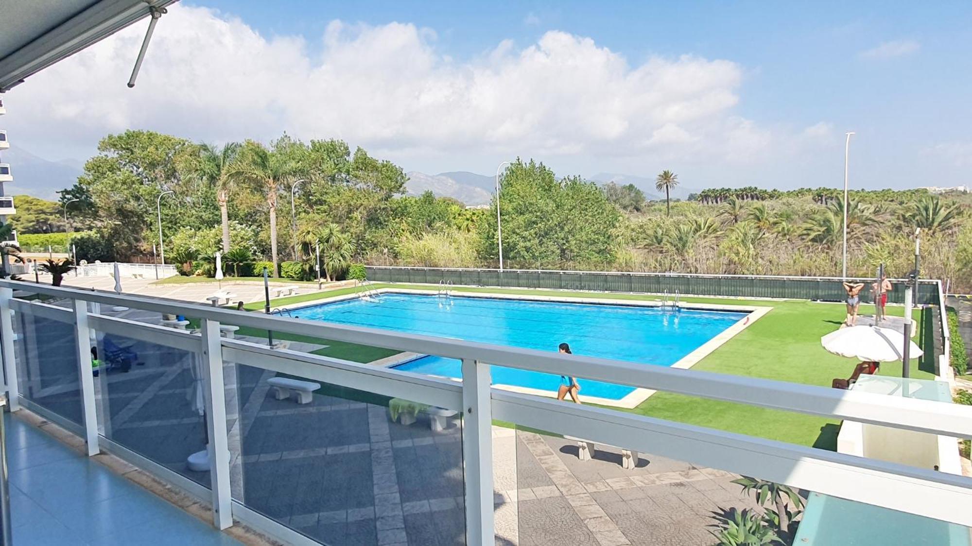 Aigua Blava Primera Linea - Alquiler Solo Familias Playa de Gandia Exterior photo