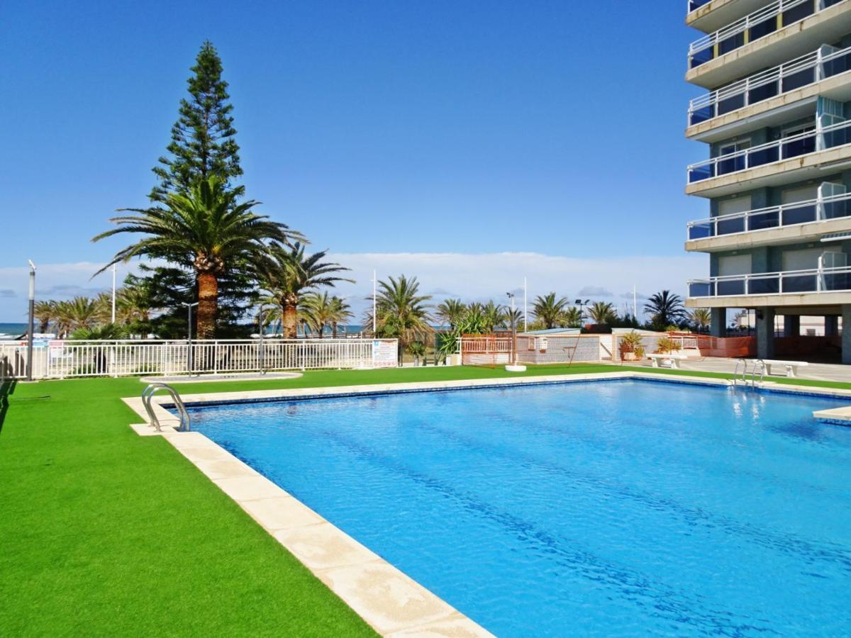 Aigua Blava Primera Linea - Alquiler Solo Familias Playa de Gandia Exterior photo